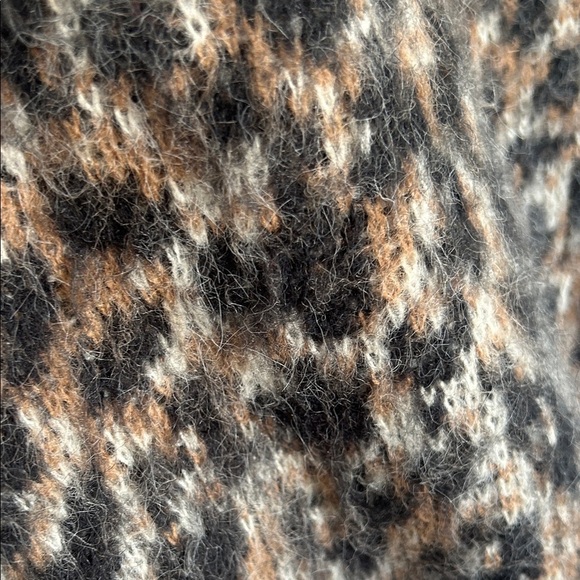 Wild Fable Leopard Print Crew Neck Sweater - Picture 6 of 8